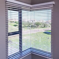 Алюминиевые горизонтальные жалюзи для беседок цена. Купить в «Мастерская Жалюзи»